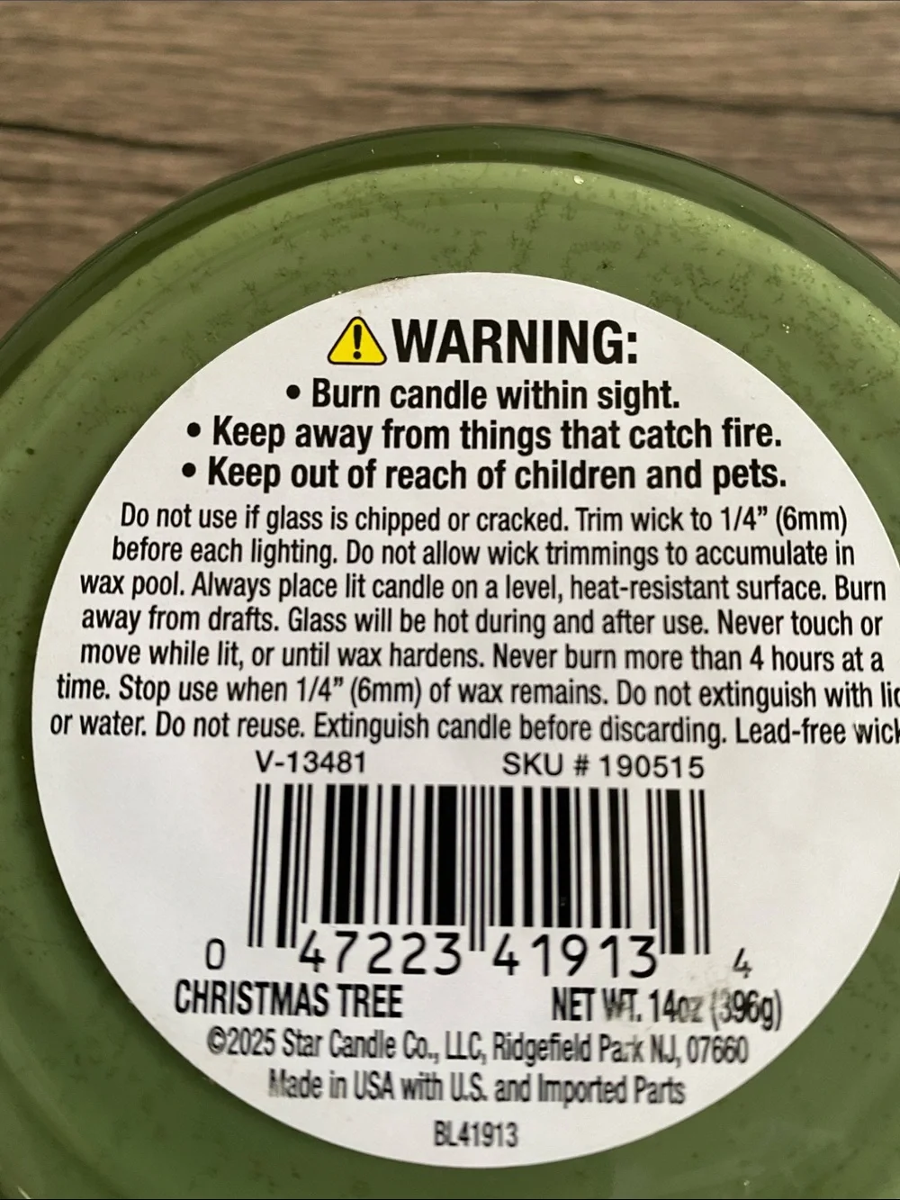 Christmas Tree Scented Candle 14 oz